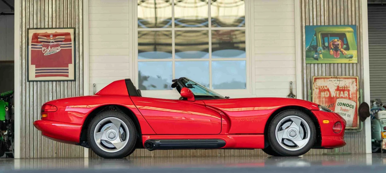 1994 Dodge Viper 1st Gen - Image 26 of 31