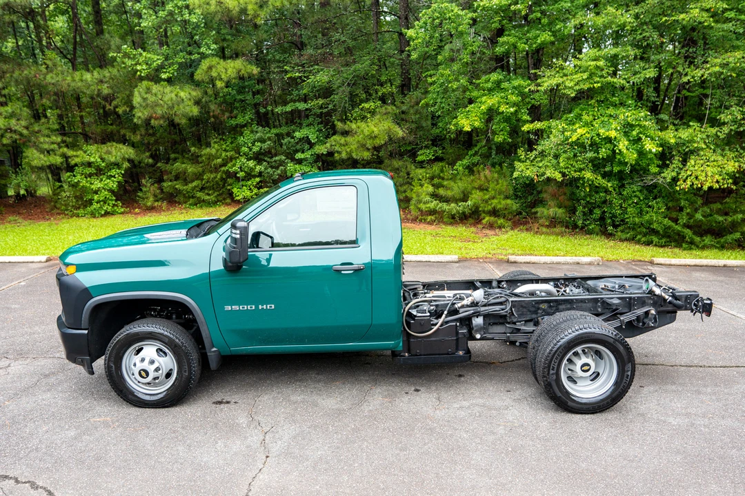 2021 Chevrolet Silverado Heavy Duty 4th Gen - Image 19 of 31