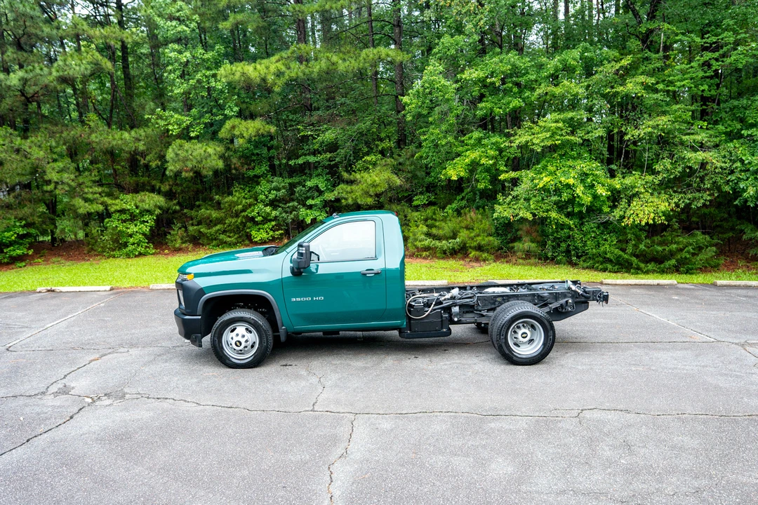 2021 Chevrolet Silverado Heavy Duty 4th Gen - Image 21 of 31