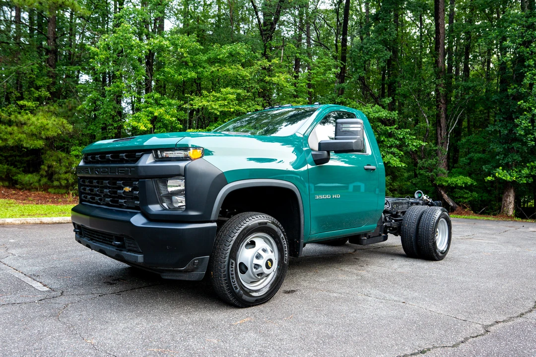 2021 Chevrolet Silverado Heavy Duty 4th Gen - Image 2 of 31