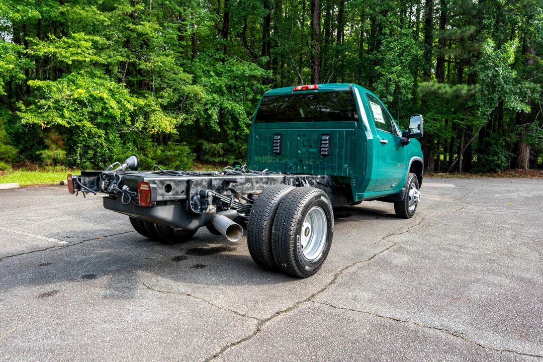 2021 Chevrolet Silverado Heavy Duty 4th Gen - Image 14 of 31