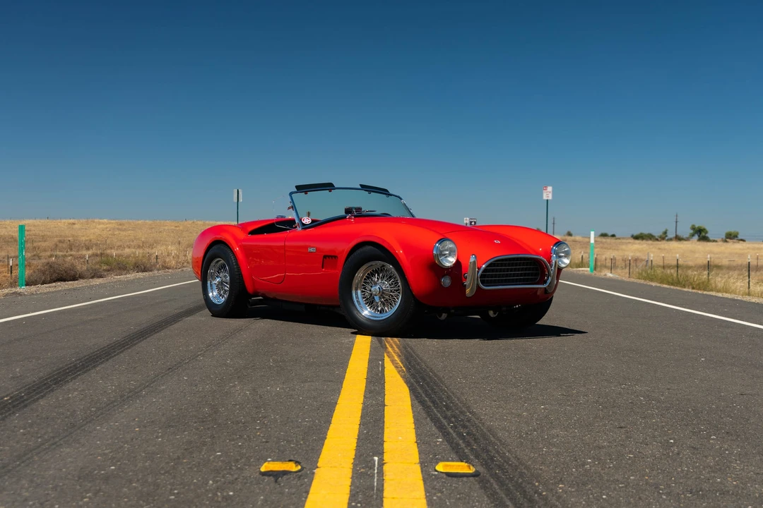 Shelby Cobra Replica - Image 7 of 31