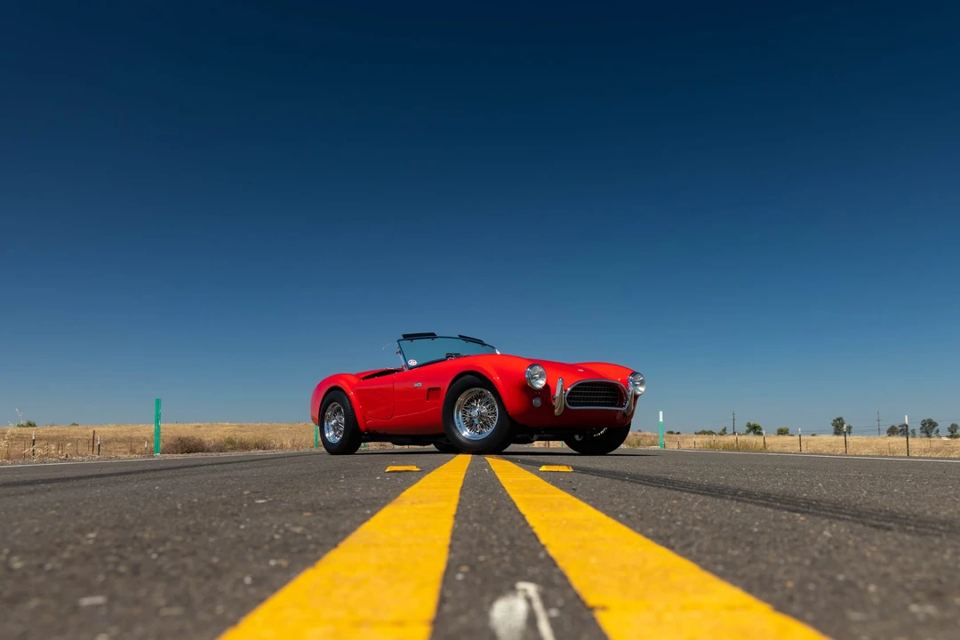 Shelby Cobra Replica - Image 2 of 31