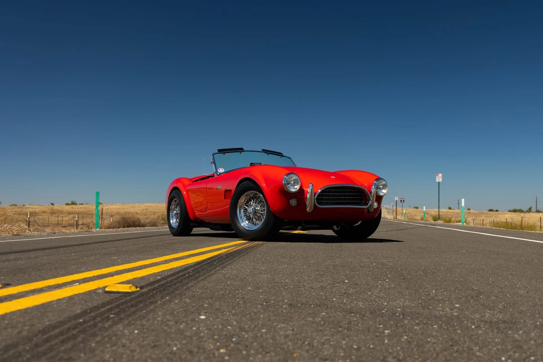 Shelby Cobra Replica - Image 3 of 31