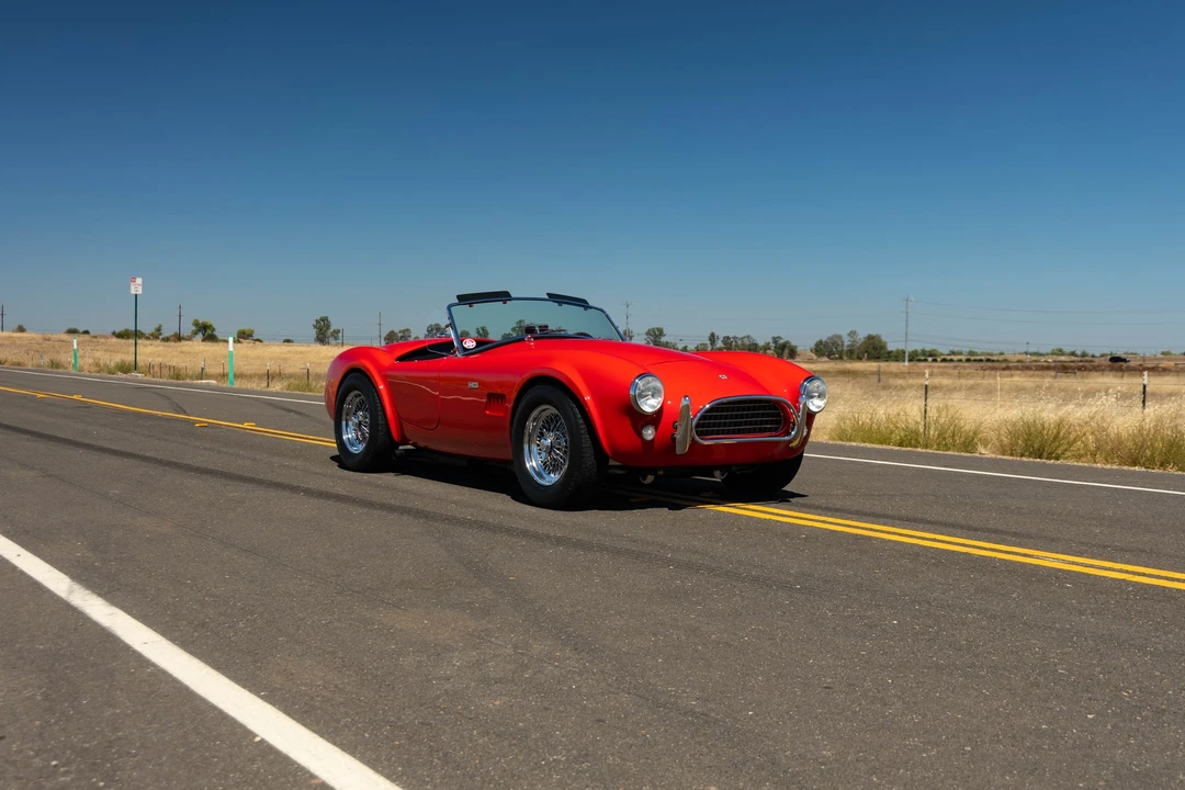 Shelby Cobra Replica - Image 13 of 31