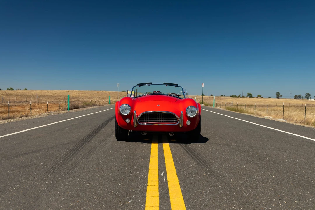 Shelby Cobra Replica - Image 24 of 31