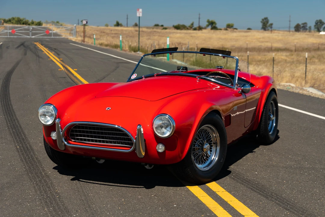 Shelby Cobra Replica - Image 28 of 31