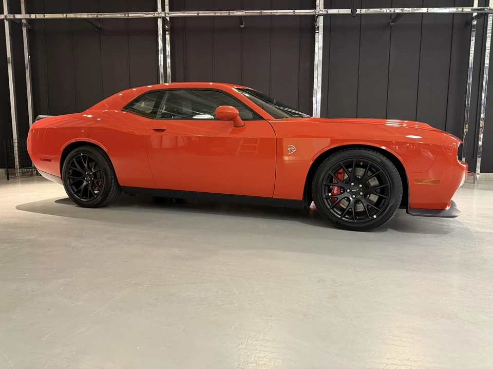 2019 Dodge Challenger SRT Hellcat 3rd Gen - Image 8 of 31