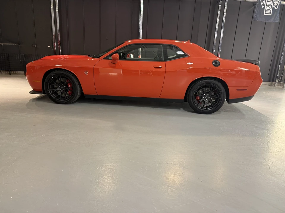 2019 Dodge Challenger SRT Hellcat 3rd Gen - Image 13 of 31