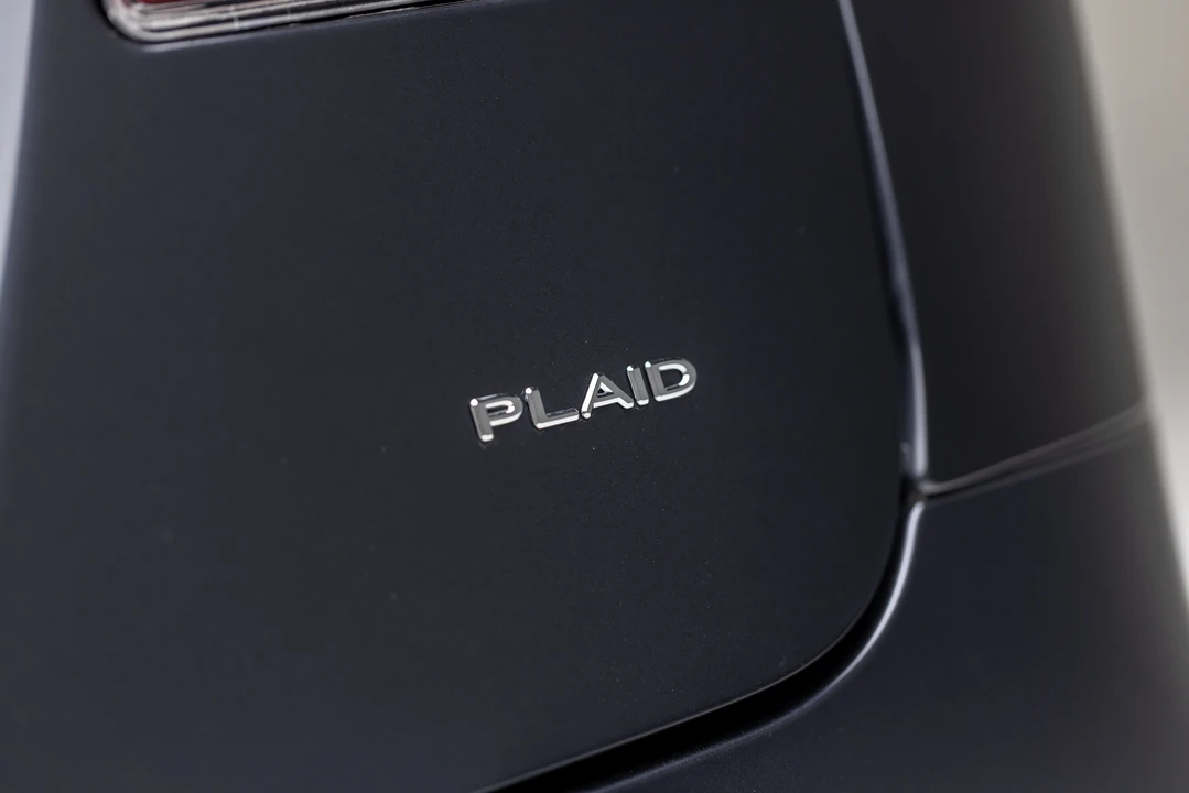 2021 Tesla Model S Plaid - Image 29 of 31