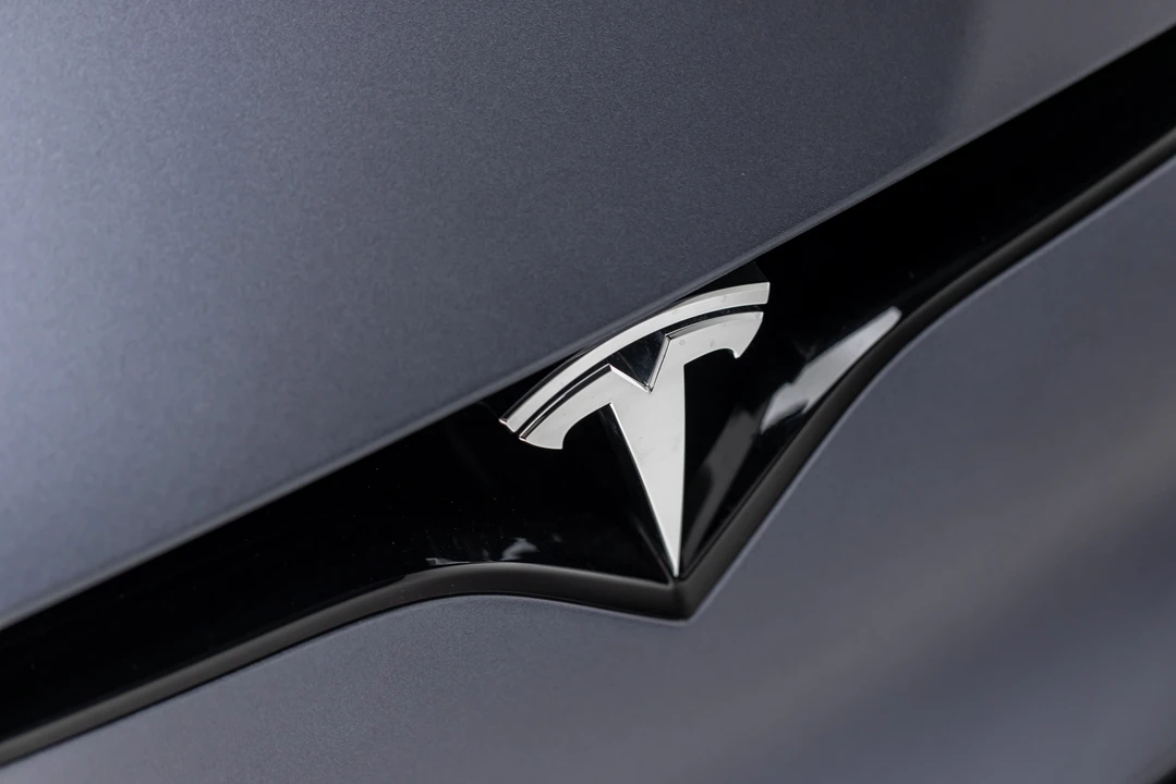2021 Tesla Model S Plaid - Image 19 of 31