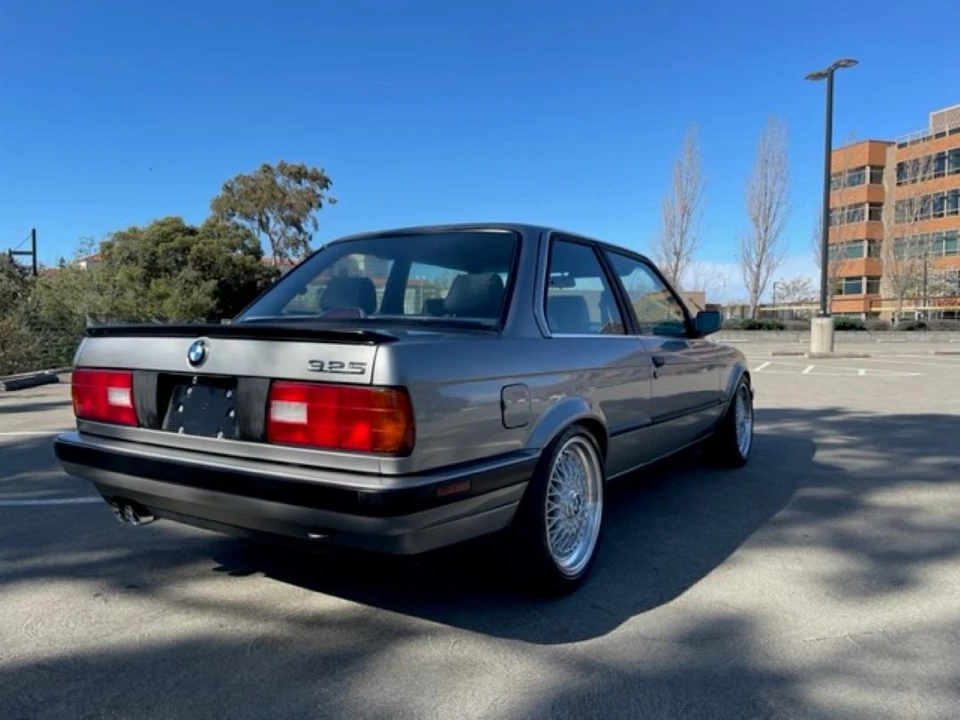 1989 BMW E30 3 Series - Image 16 of 31