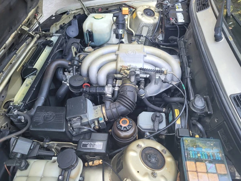 1990 BMW E30 3 Series - Image 13 of 14
