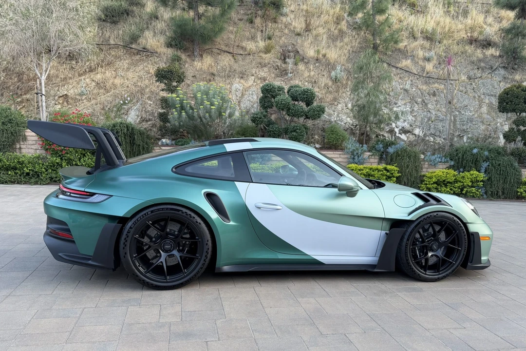 2024 Porsche 992 GT3 RS - Image 3 of 9
