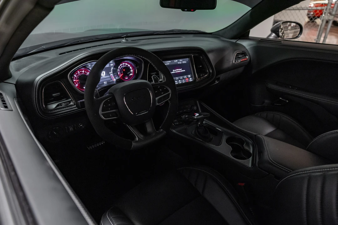 2023 Dodge Challenger SRT Hellcat 3rd Gen - Image 27 of 31