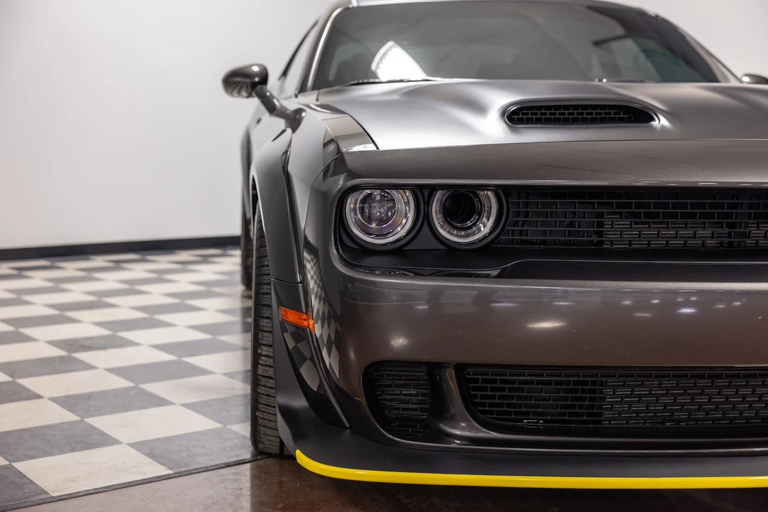 2023 Dodge Challenger SRT Hellcat 3rd Gen - Image 17 of 31