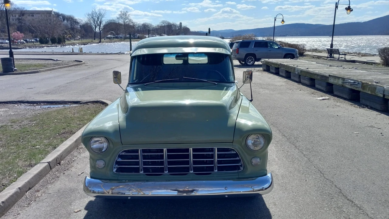 1955 Chevrolet Task Force - Image 10 of 31
