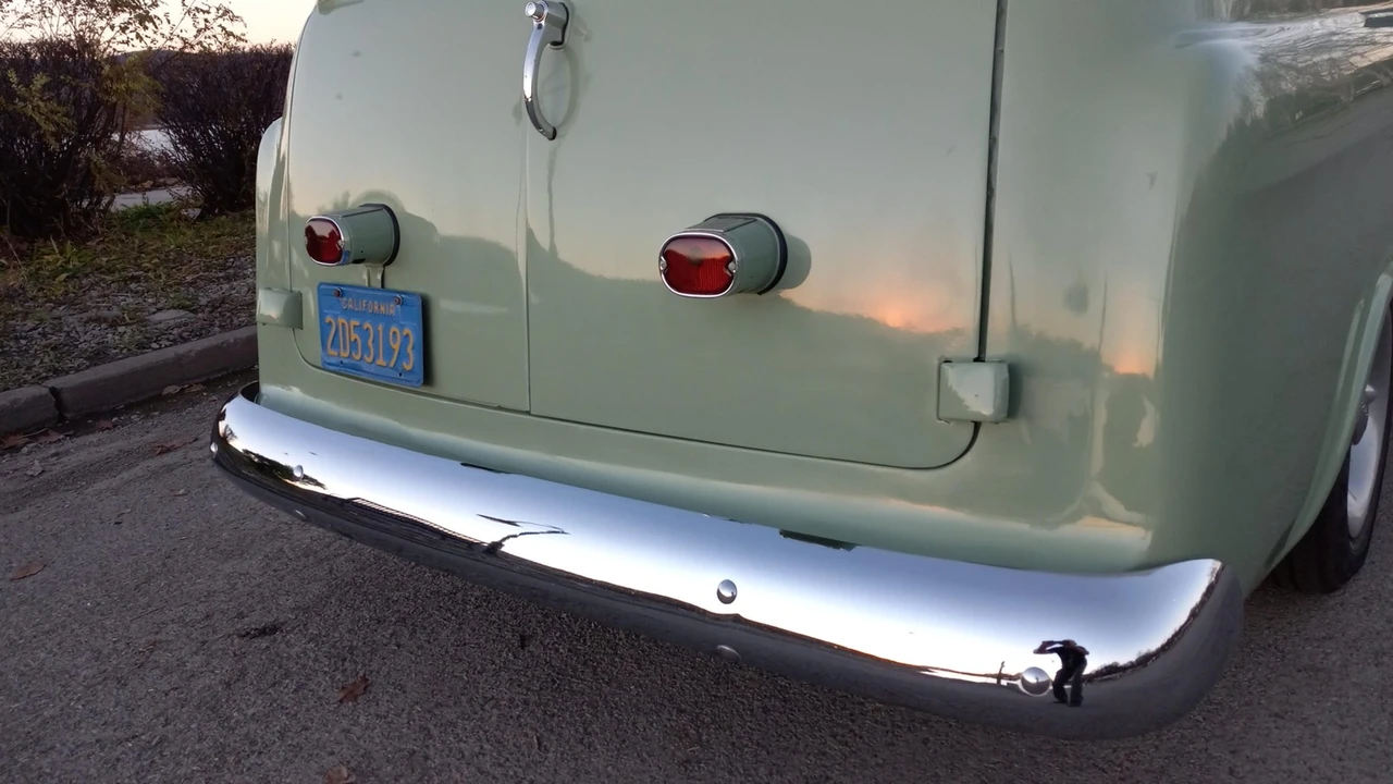 1955 Chevrolet Task Force - Image 28 of 31