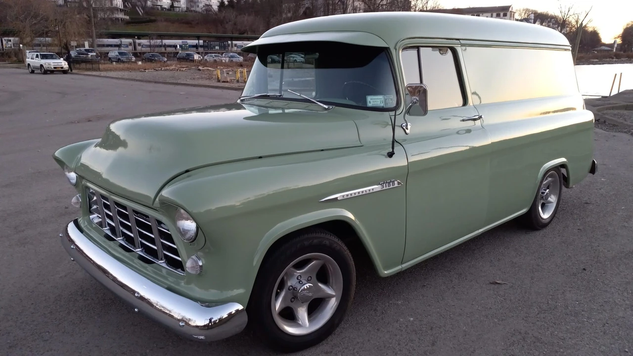 1955 Chevrolet Task Force - Image 13 of 31