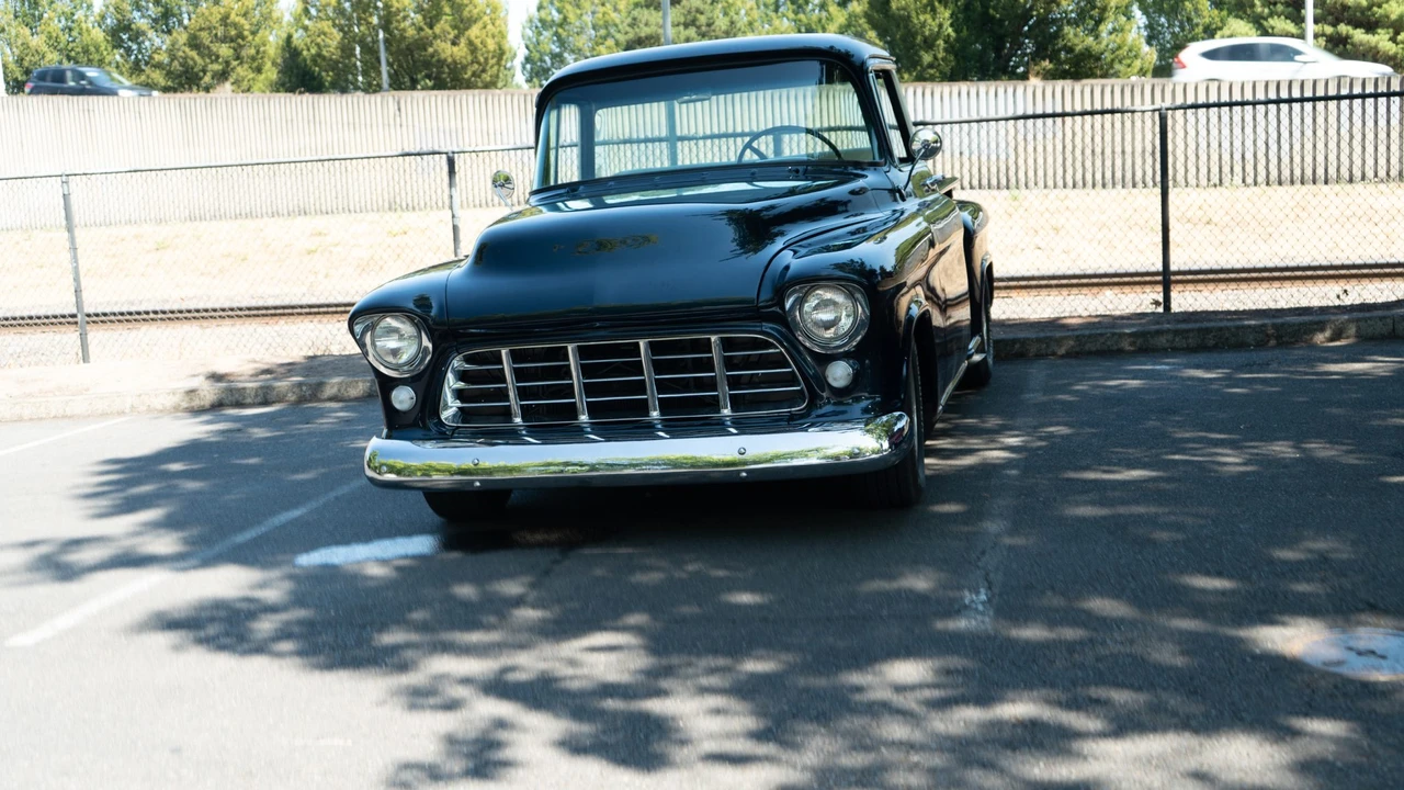 1955 Chevrolet Task Force - Image 4 of 31