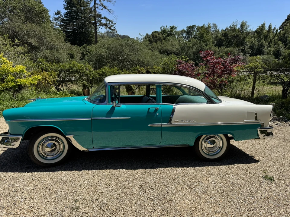 1955 Chevrolet Tri-Five Bel Air Sedan & Wagon - Image 9 of 31