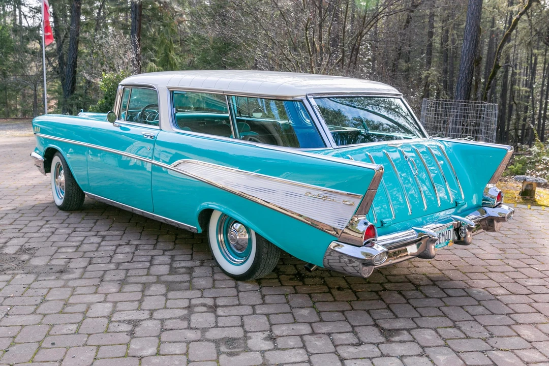1957 Chevrolet Nomad - Image 10 of 31