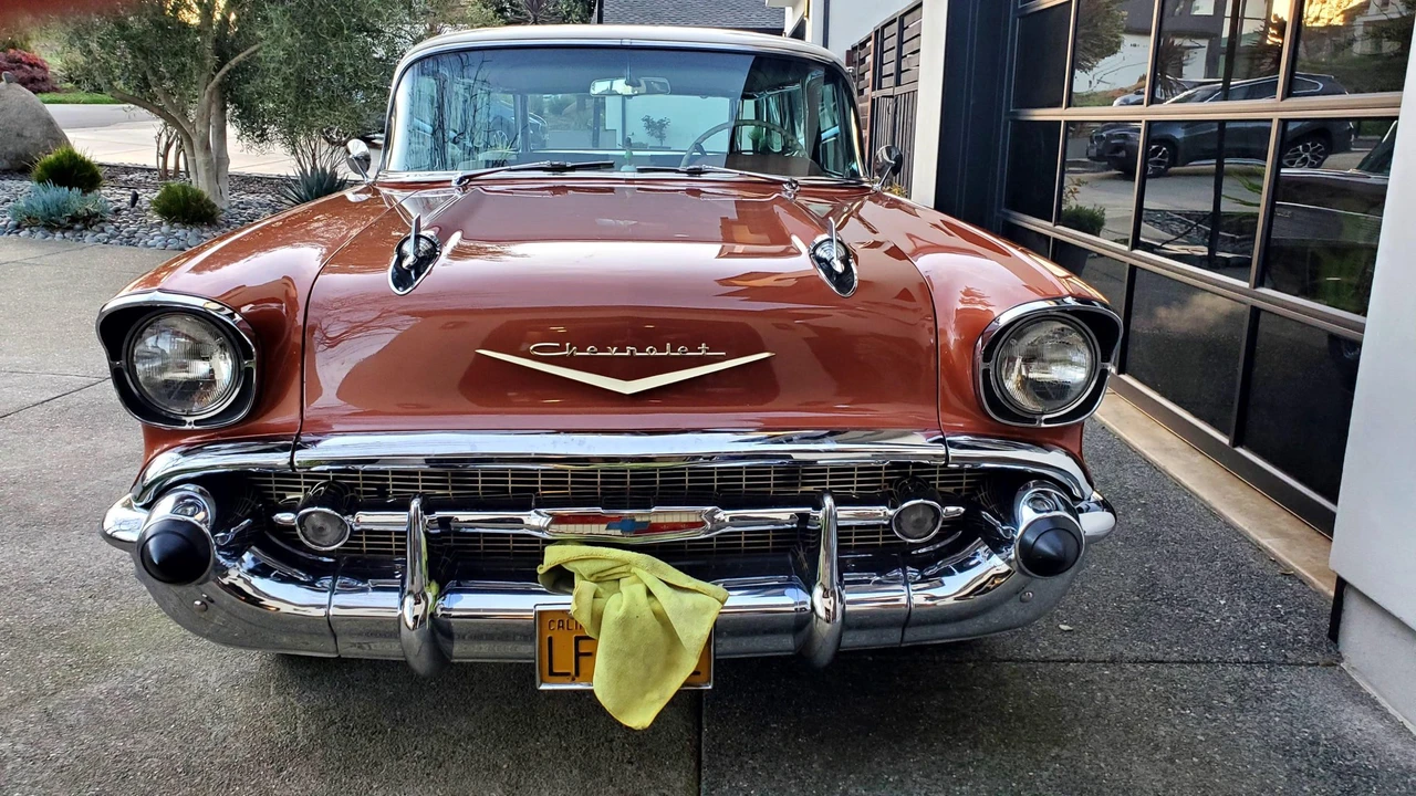1957 Chevrolet Nomad - Image 5 of 31