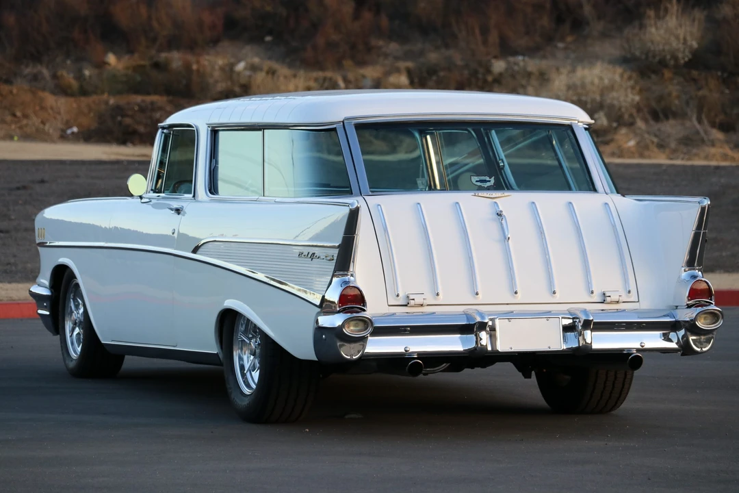 1957 Chevrolet Nomad - Image 25 of 31