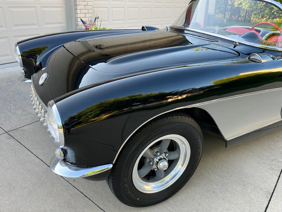 1957 Chevrolet Corvette C1 - Image 22 of 31