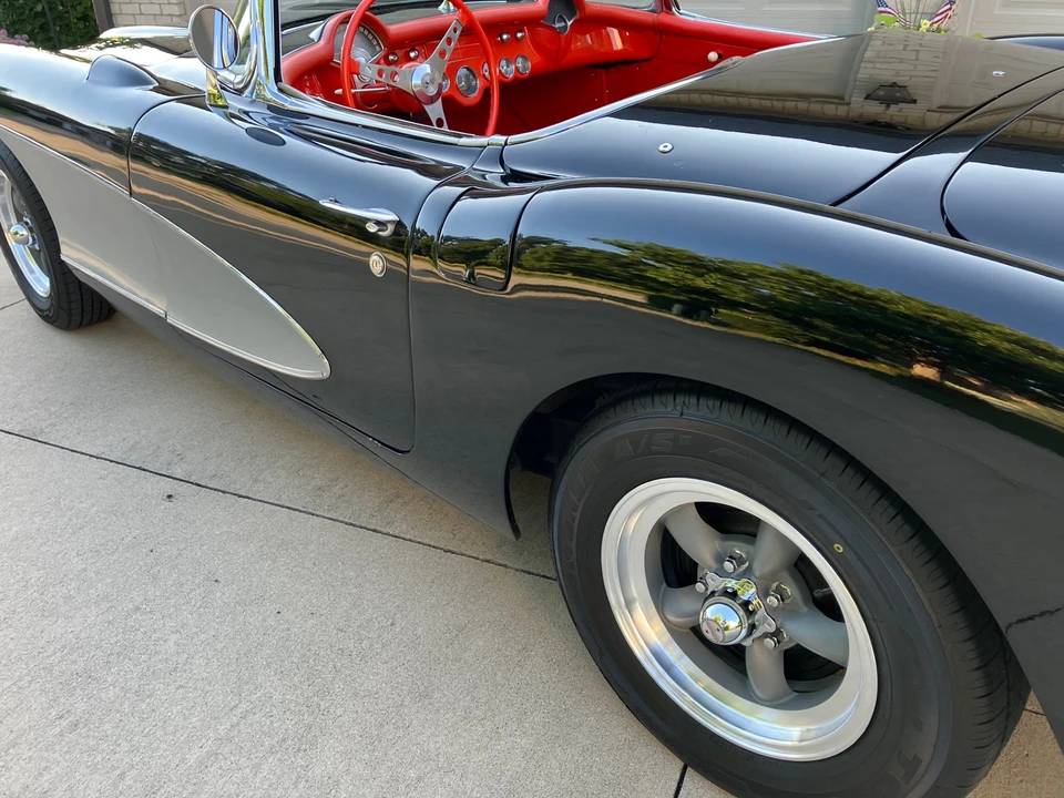 1957 Chevrolet Corvette C1 - Image 13 of 31