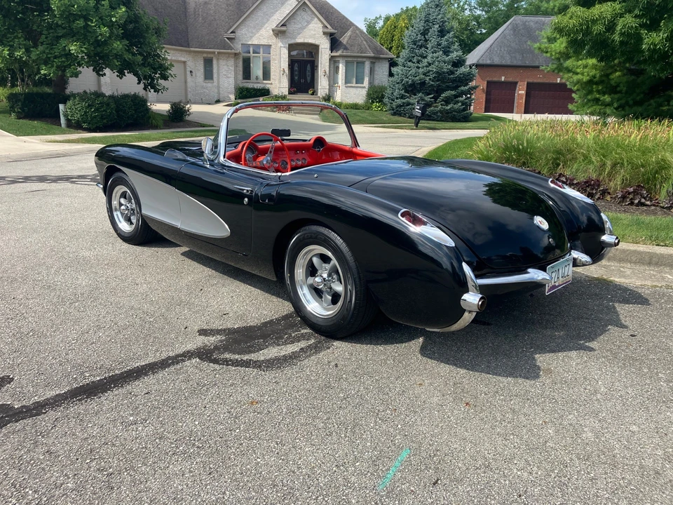 1957 Chevrolet Corvette C1 - Image 6 of 31
