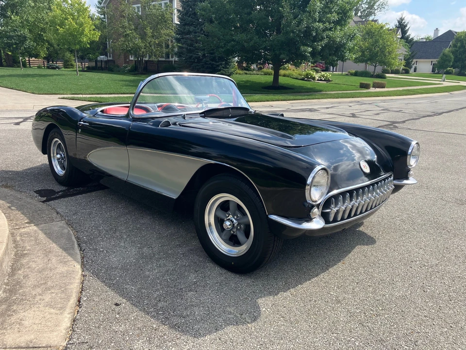 1957 Chevrolet Corvette C1 - Image 3 of 31