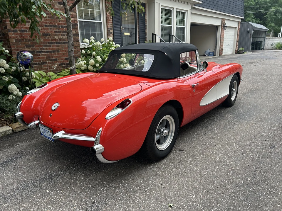 1957 Chevrolet Corvette C1 - Image 18 of 31