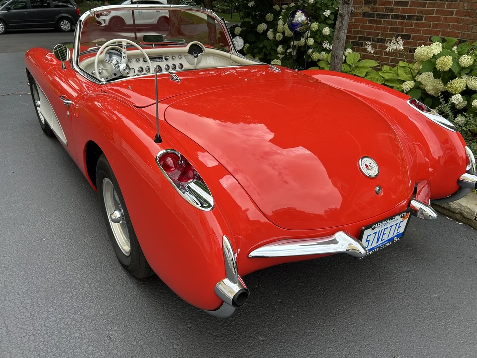 1957 Chevrolet Corvette C1 - Image 8 of 31