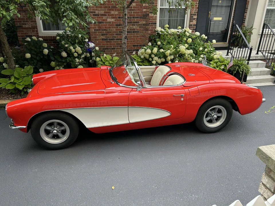 1957 Chevrolet Corvette C1 - Image 10 of 31