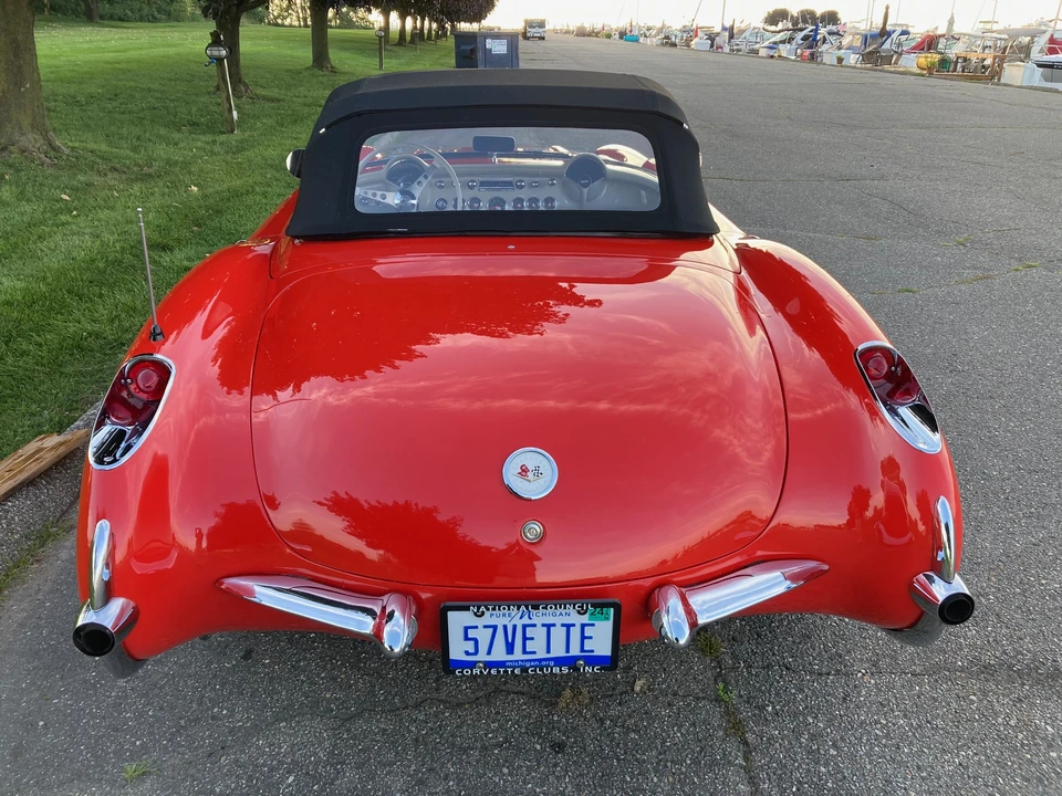 1957 Chevrolet Corvette C1 - Image 19 of 31