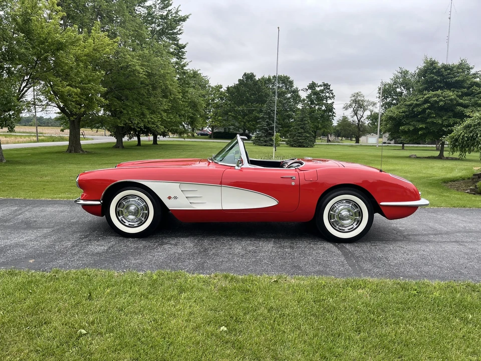 1959 Chevrolet Corvette C1 - Image 10 of 31
