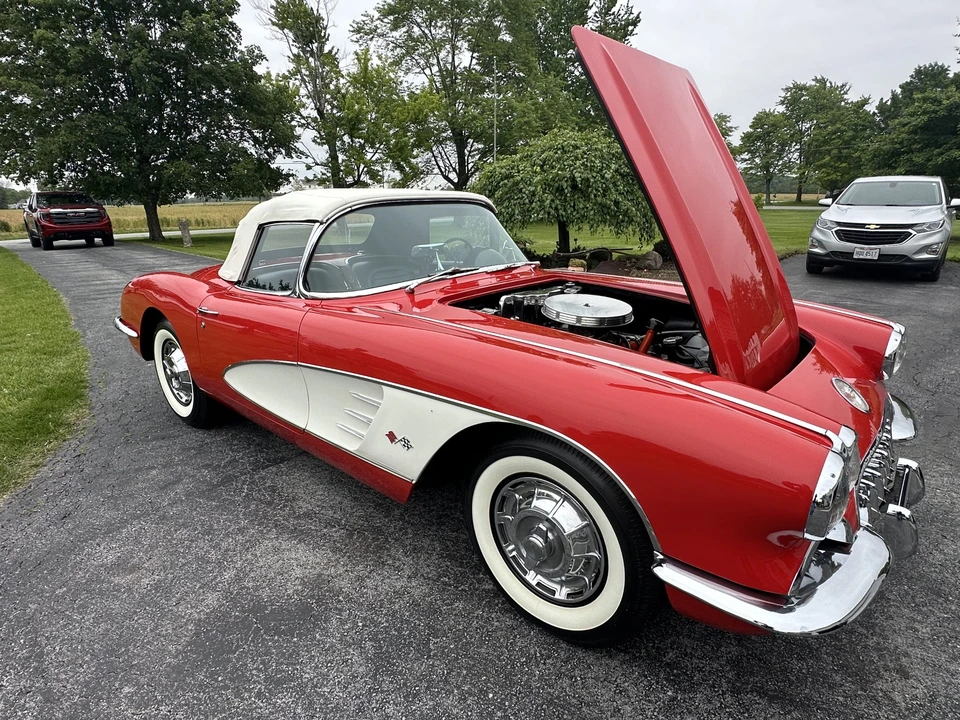 1959 Chevrolet Corvette C1 - Image 13 of 31