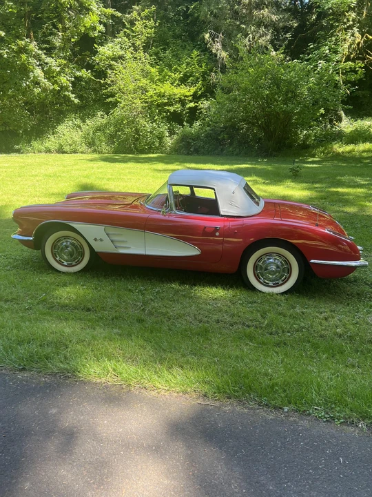 1960 Chevrolet Corvette C1 - Image 18 of 31