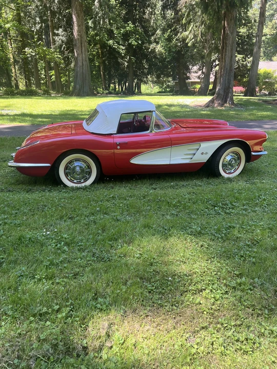 1960 Chevrolet Corvette C1 - Image 11 of 31