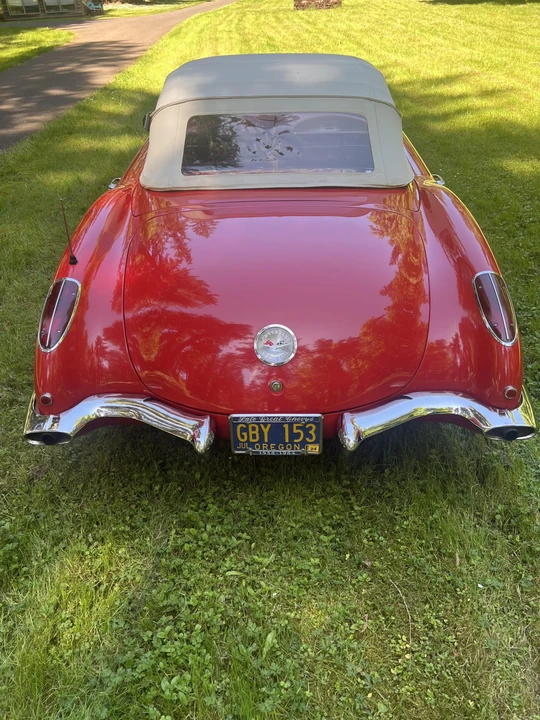 1960 Chevrolet Corvette C1 - Image 14 of 31