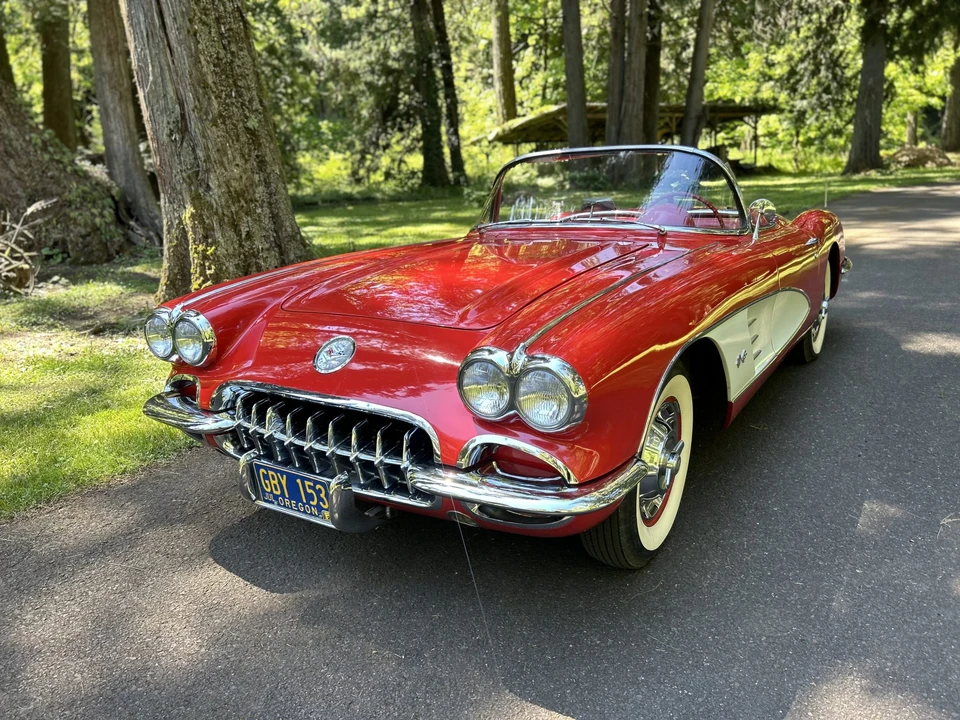 1960 Chevrolet Corvette C1 - Image 6 of 31
