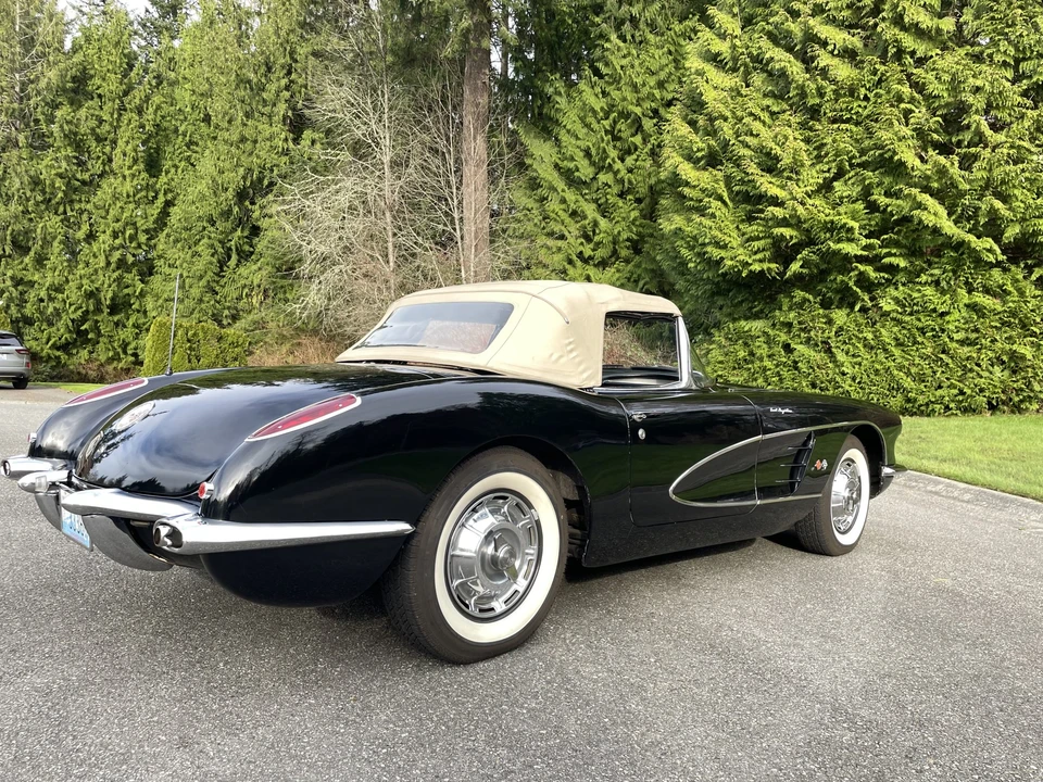 1960 Chevrolet Corvette C1 - Image 17 of 31