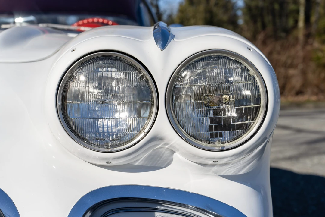 1961 Chevrolet Corvette C1 - Image 10 of 31