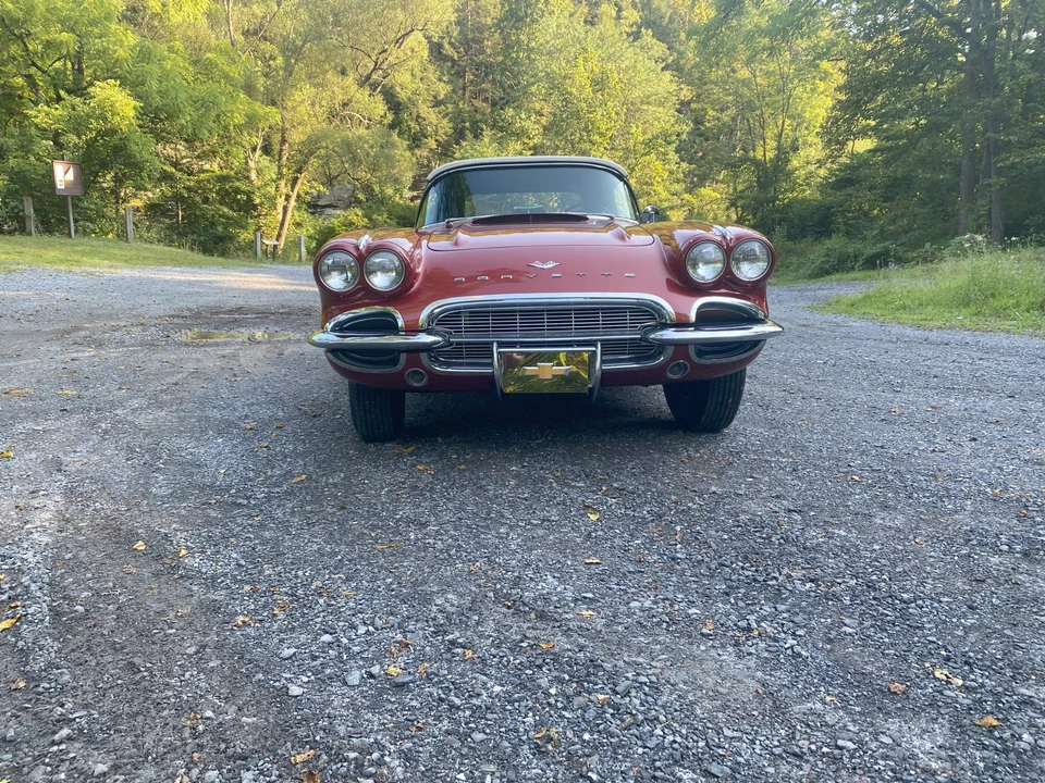 1961 Chevrolet Corvette C1 - Image 2 of 31