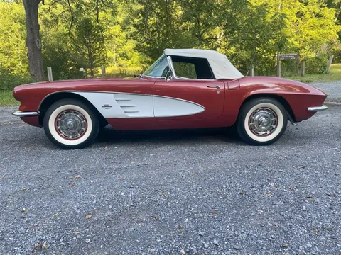 1961 Chevrolet Corvette C1 - Image 4 of 31