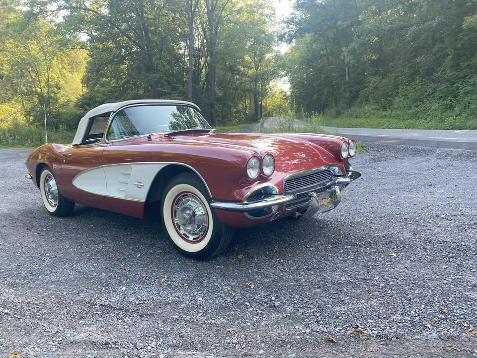 1961 Chevrolet Corvette C1 - Image 9 of 31