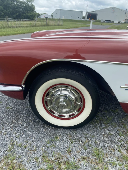 1961 Chevrolet Corvette C1 - Image 29 of 31