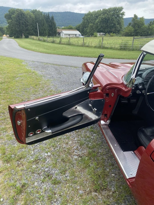 1961 Chevrolet Corvette C1 - Image 31 of 31