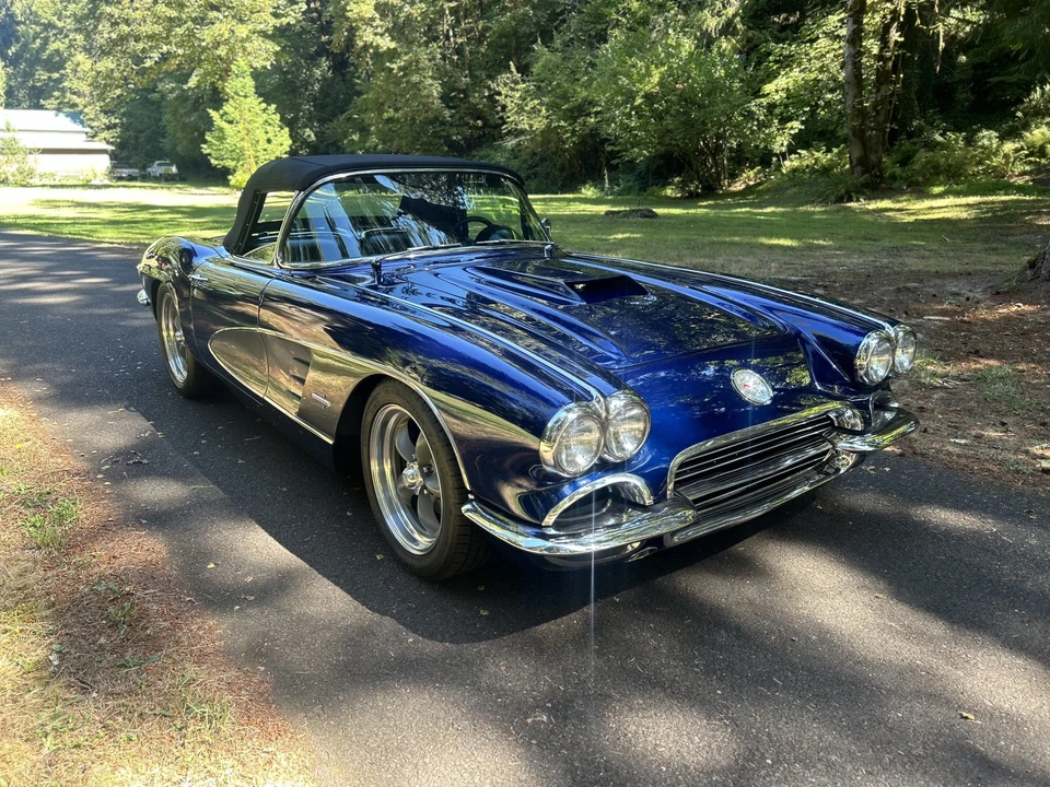 1961 Chevrolet Corvette C1 - Image 31 of 31